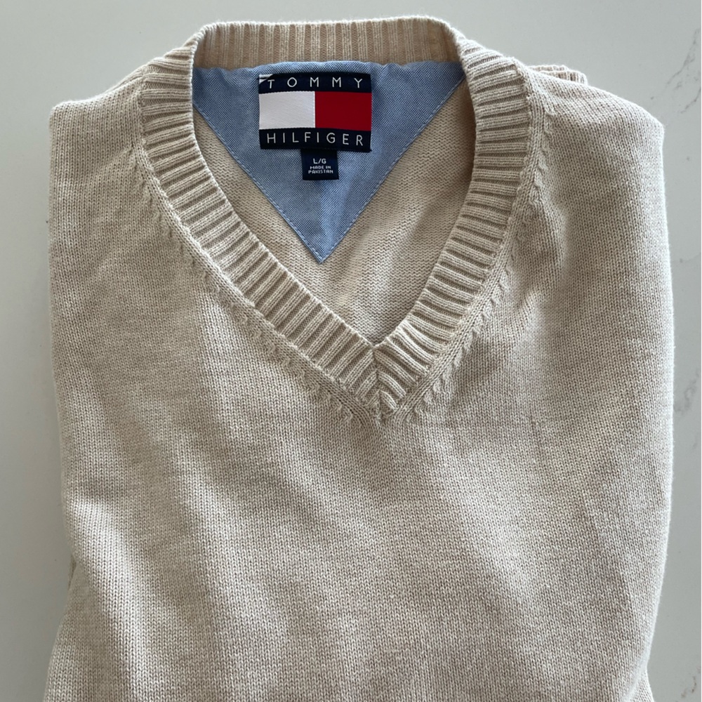 Tommy Hilfiger sweater